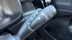 Volvo Xc40 2.0 B4P R DESIGN 5dr Auto Petrol Estate